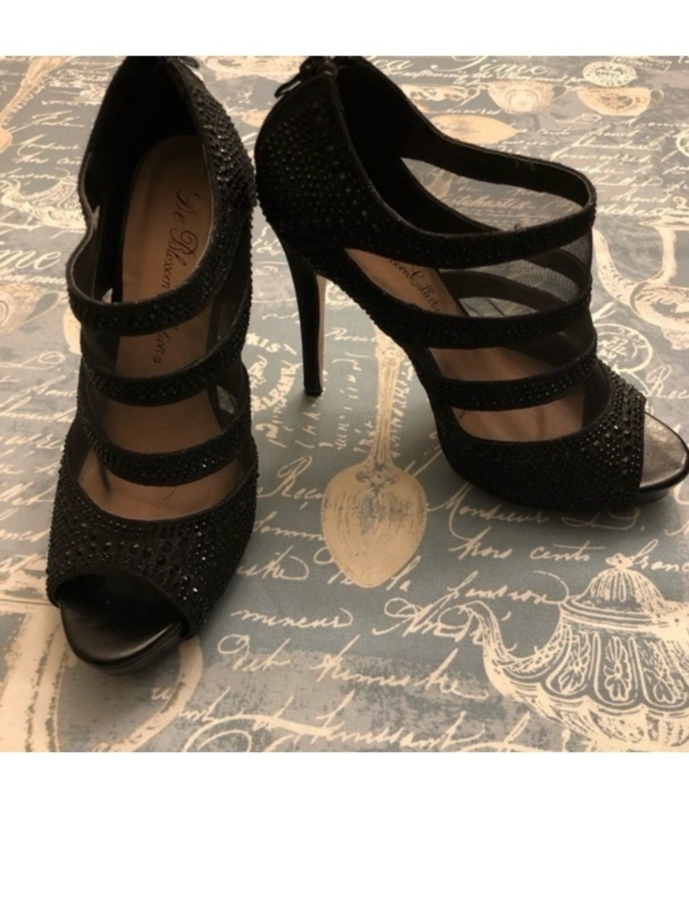 DE BLOSSOM Stiletto Pumps size 7 shoe